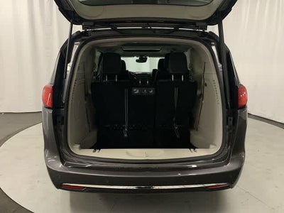 2020 Chrysler Pacifica Hybrid Limited