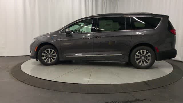 2020 Chrysler Pacifica Hybrid Limited