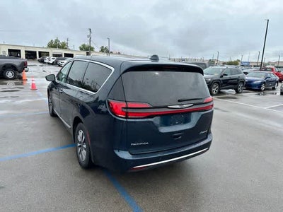 2022 Chrysler Pacifica Hybrid Limited