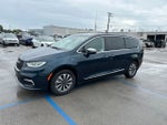 2022 Chrysler Pacifica Hybrid Limited