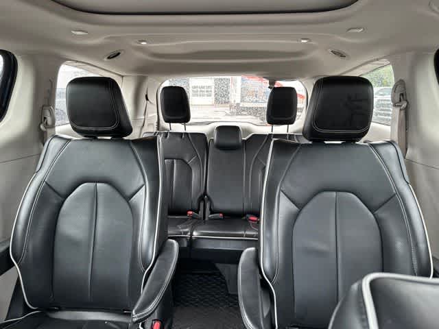2022 Chrysler Pacifica Hybrid Limited