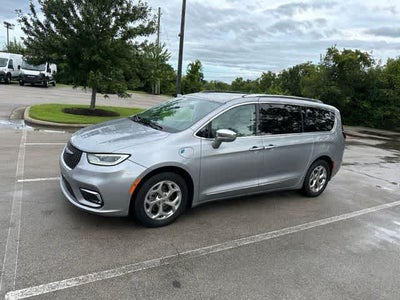2021 Chrysler Pacifica Hybrid Limited