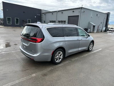 2021 Chrysler Pacifica Hybrid Limited