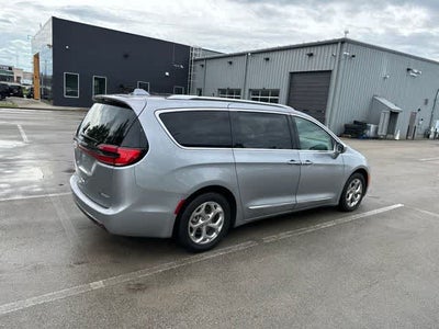 2021 Chrysler Pacifica Hybrid Limited