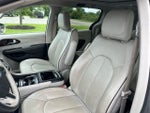 2021 Chrysler Pacifica Hybrid Limited