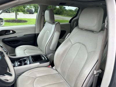 2021 Chrysler Pacifica Hybrid Limited
