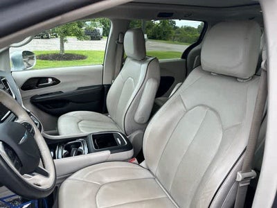 2021 Chrysler Pacifica Hybrid Limited
