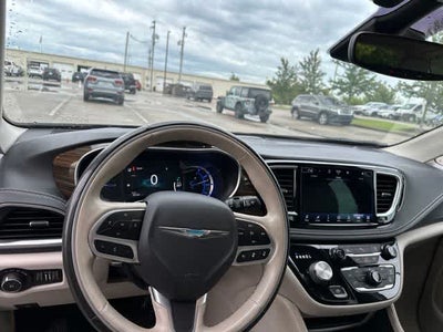 2021 Chrysler Pacifica Hybrid Limited