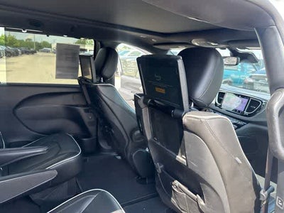 2022 Chrysler Pacifica Limited
