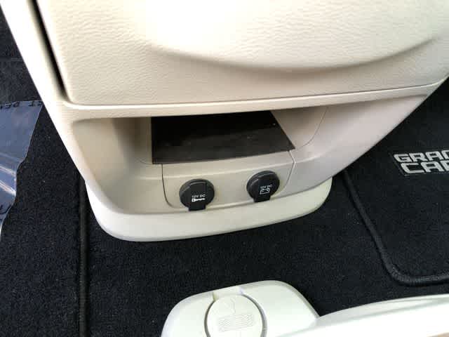 2012 Dodge Grand Caravan SE