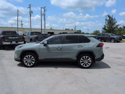 2021 Toyota RAV4 XLE Premium