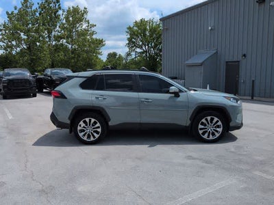 2021 Toyota RAV4 XLE Premium