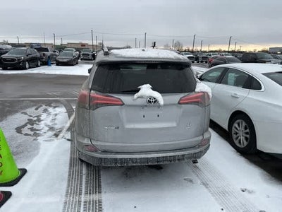 2016 Toyota RAV4 LE