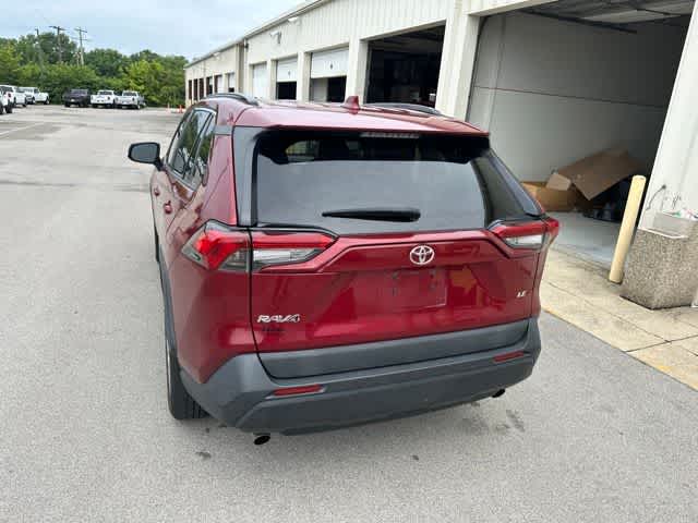 2019 Toyota RAV4 LE
