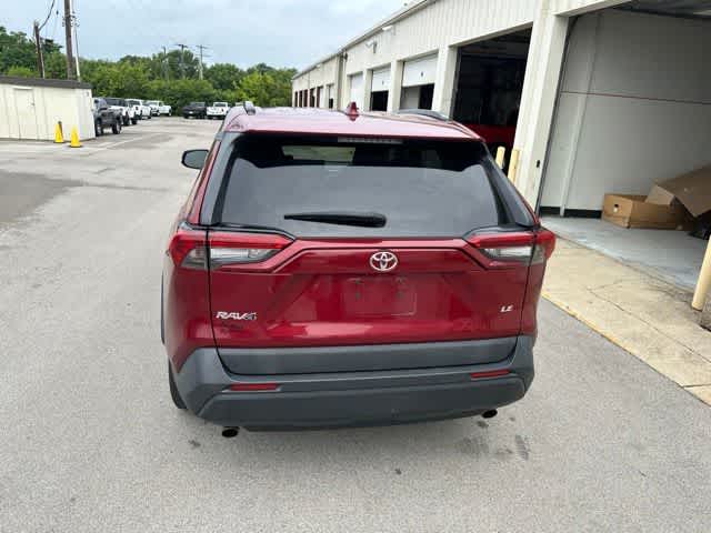 2019 Toyota RAV4 LE