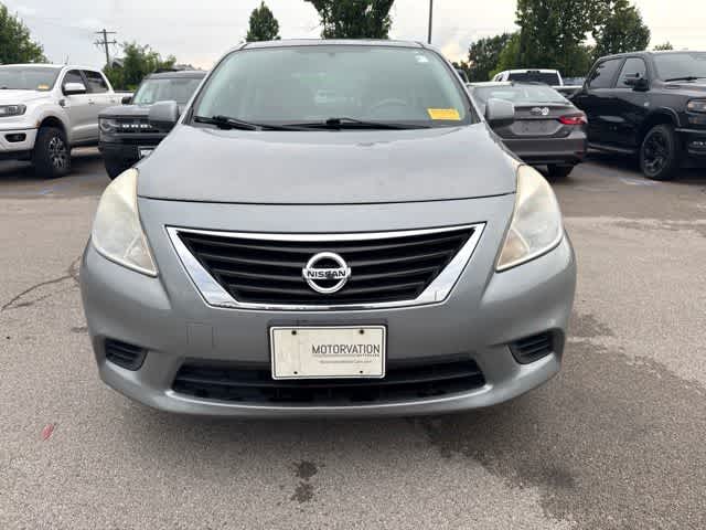 2013 Nissan Versa SV