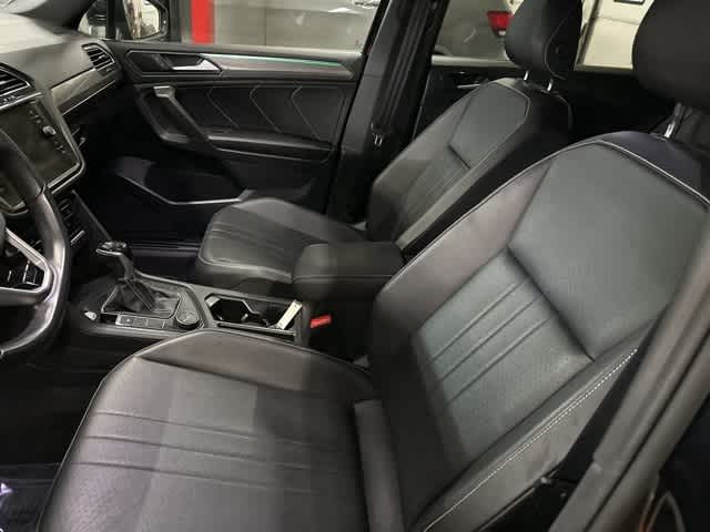 2022 Volkswagen Tiguan SE R-Line Black