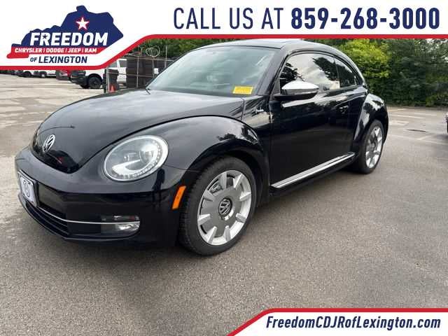 2013 Volkswagen Beetle Base