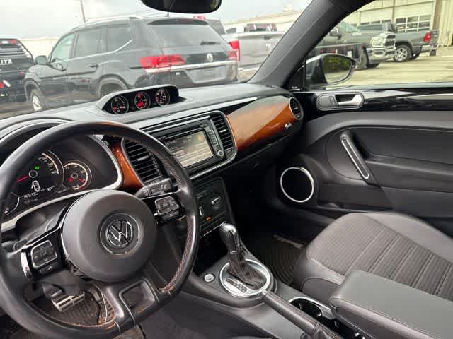 2013 Volkswagen Beetle Base