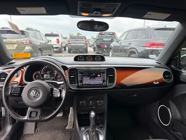 2013 Volkswagen Beetle Base