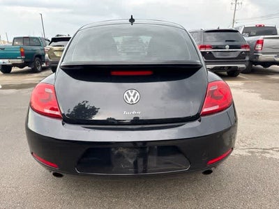 2013 Volkswagen Beetle Base