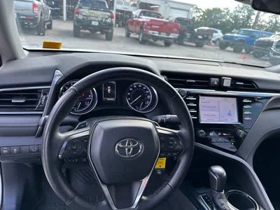 2019 Toyota Camry SE