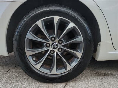 2016 Toyota Avalon Hybrid XLE Premium