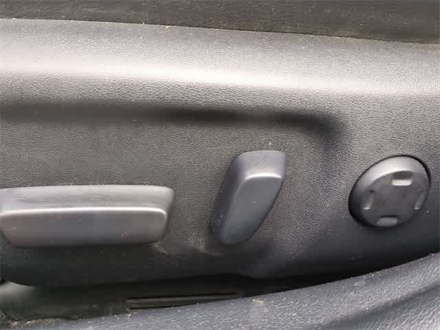 2016 Toyota Avalon Hybrid XLE Premium