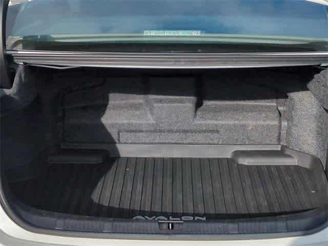 2016 Toyota Avalon Hybrid XLE Premium