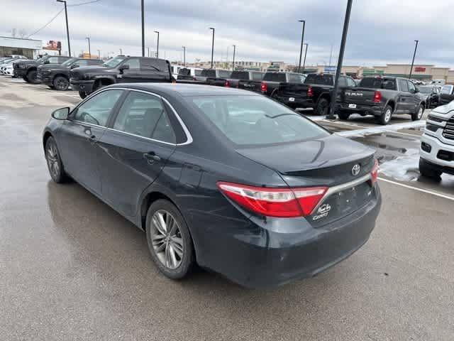 2016 Toyota Camry SE