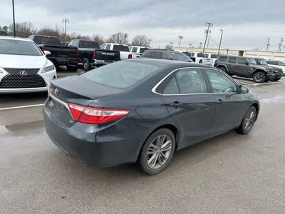 2016 Toyota Camry SE