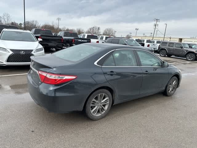 2016 Toyota Camry SE