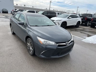 2016 Toyota Camry SE
