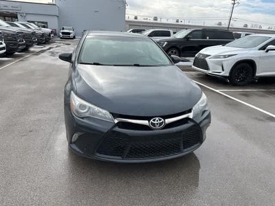 2016 Toyota Camry SE