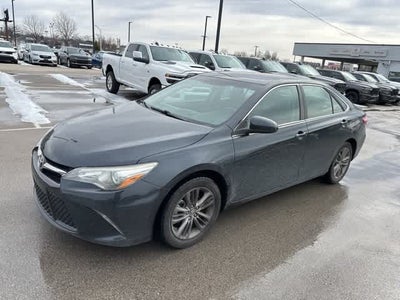 2016 Toyota Camry SE