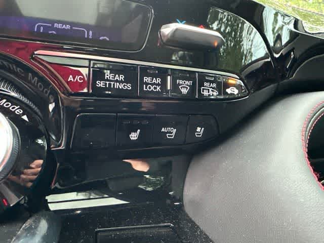 2023 Acura MDX w/A-Spec Package