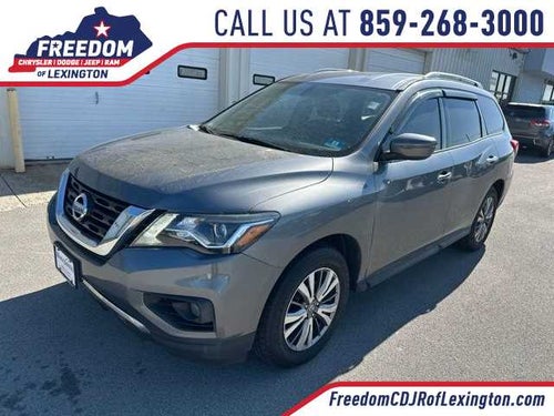 2020 Nissan Pathfinder SV