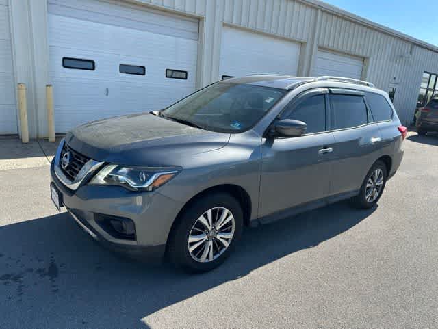 2020 Nissan Pathfinder SV