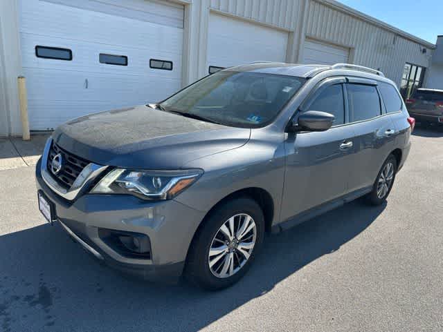 2020 Nissan Pathfinder SV