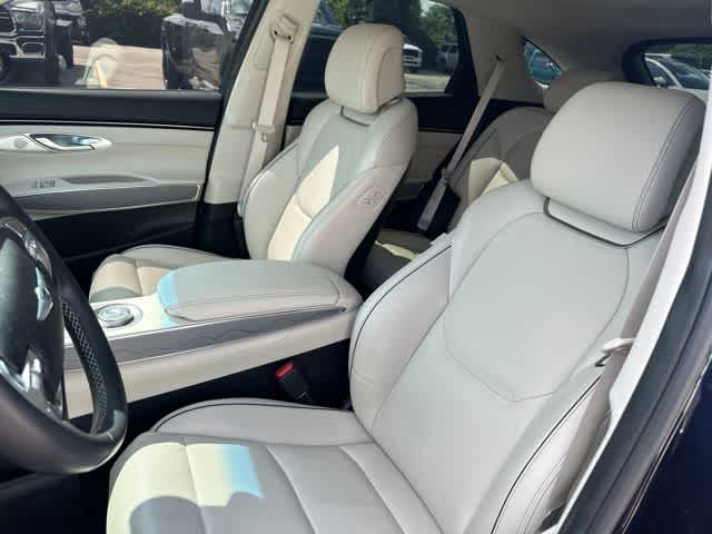2025 Genesis GV70 2.5T