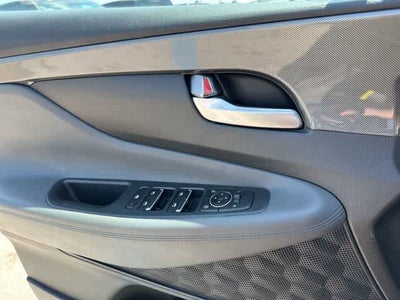 2021 Hyundai Santa Fe SE