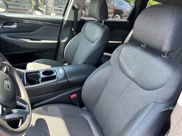 2021 Hyundai Santa Fe SE