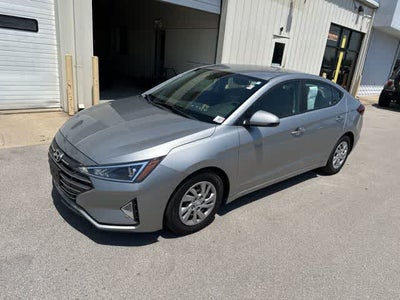 2020 Hyundai Elantra SE