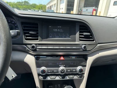 2020 Hyundai Elantra SE