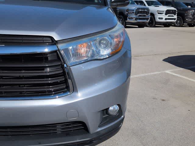 2016 Toyota Highlander LE Plus