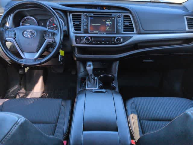 2016 Toyota Highlander LE Plus