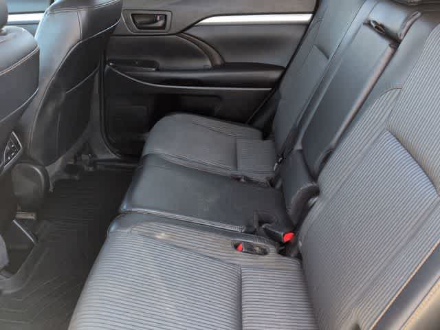 2016 Toyota Highlander LE Plus