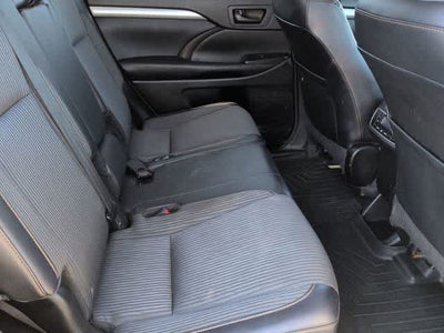 2016 Toyota Highlander LE Plus