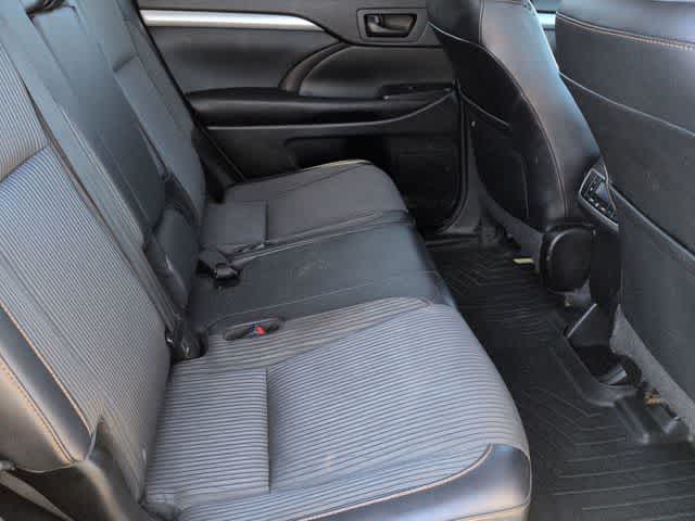 2016 Toyota Highlander LE Plus