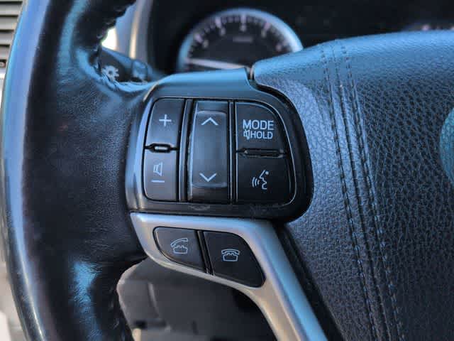 2016 Toyota Highlander LE Plus